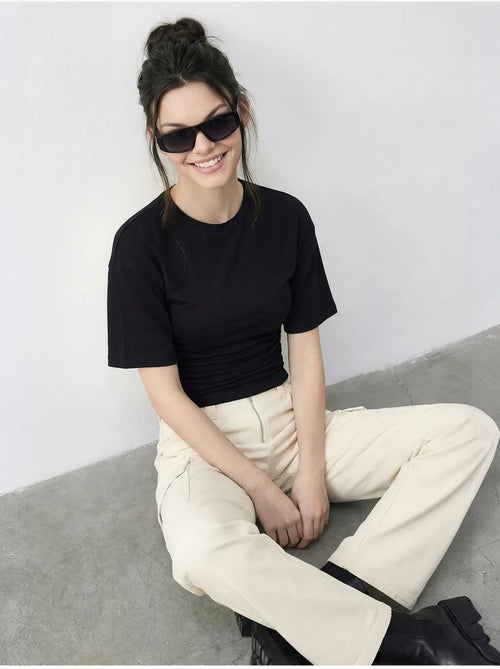T-shirt regular fit com gola redonda lucci - Kiabi