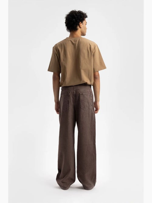 T-shirt relaxed fit com estampado de logótipo e decote redondo giesto - Kiabi T-shirt relaxed fit com estampado de logótipo e decote redondo giesto - Kiabi