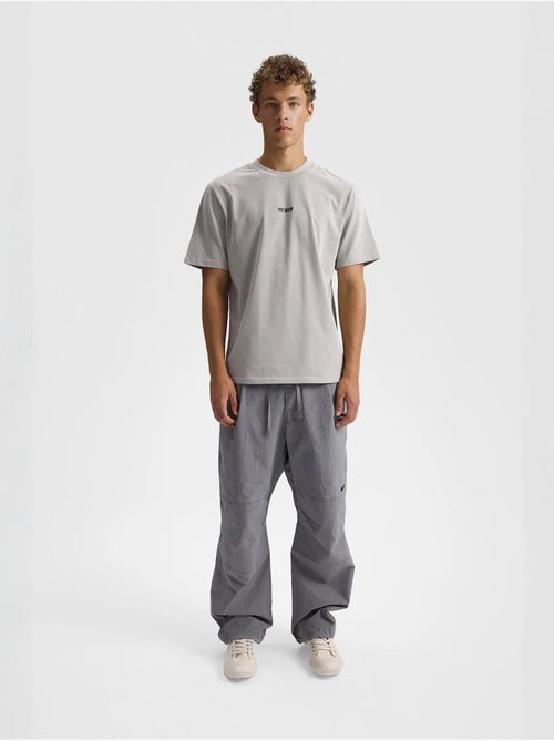 T-shirt relaxed fit com estampado de logótipo e decote redondo giesto - Kiabi T-shirt relaxed fit com estampado de logótipo e decote redondo giesto - Kiabi