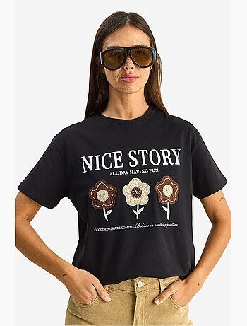 T-shirt relaxed fit com estampado de texto e detalhe bordado lucci