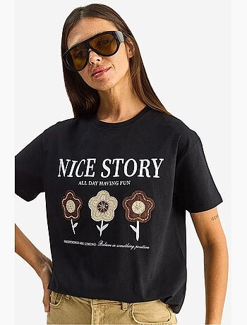 T-shirt relaxed fit com estampado de texto e detalhe bordado lucci