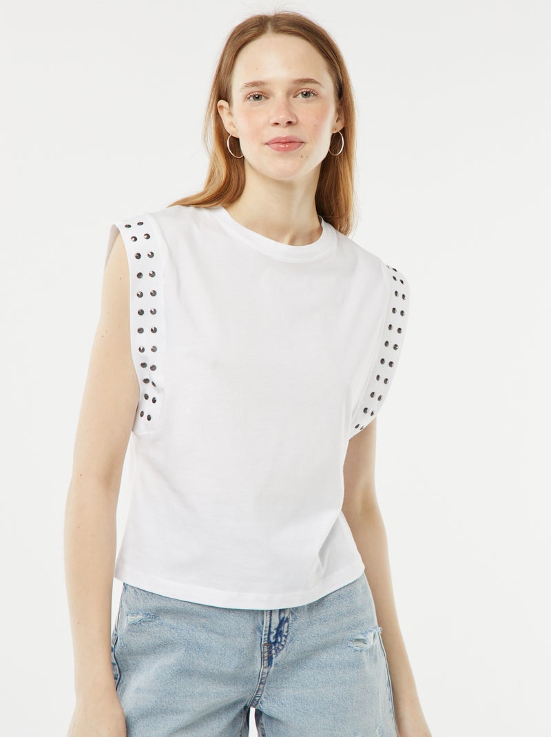 T-shirt sem mangas com cavas com tachas Branco - Kiabi