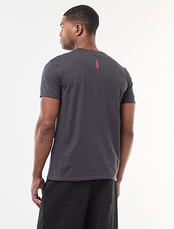T-shirt 'Slipknot' de manga curta e gola redonda