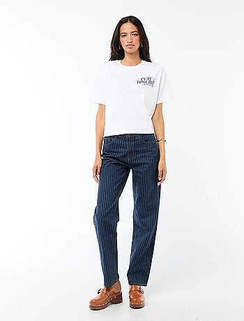 T-shirt 'Stitch' cropped de mangas curtas