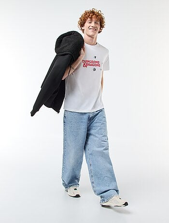 T-shirt 'Sun city' 'Dungeons & dragons' em algodão