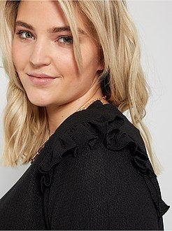 T-shirt texturada e com folhos - Kiabi