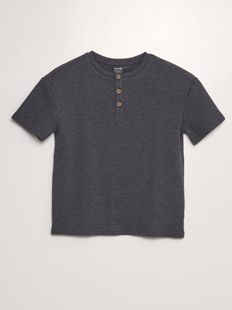 T-shirt texturizada com gola tunisiana PRETO - Kiabi