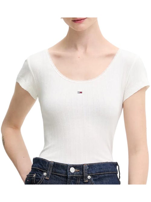T-Shirt Tommy Hilfiger Branco para Mulher DW0DW21570 - Kiabi T-Shirt Tommy Hilfiger Branco para Mulher DW0DW21570 - Kiabi