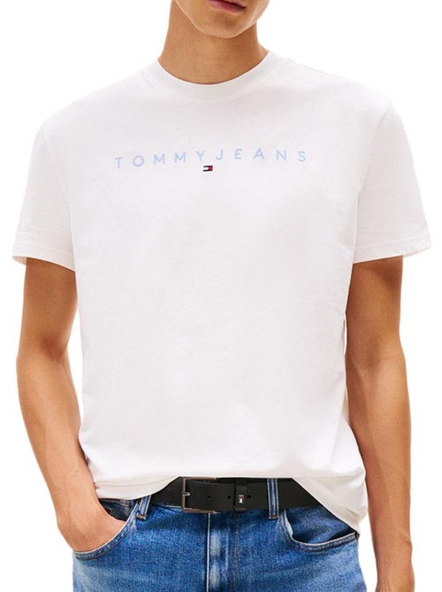 T-Shirt Tommy Hilfiger Branco Regular Linear para Homem - Kiabi T-Shirt Tommy Hilfiger Branco Regular Linear para Homem - Kiabi