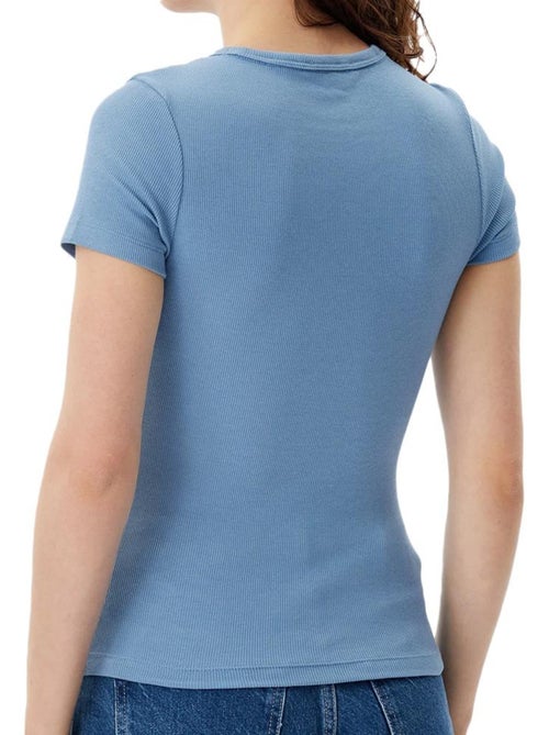 T-Shirt Tommy Hilfiger com Crachá Azul Médio para Mulher - Kiabi T-Shirt Tommy Hilfiger com Crachá Azul Médio para Mulher - Kiabi