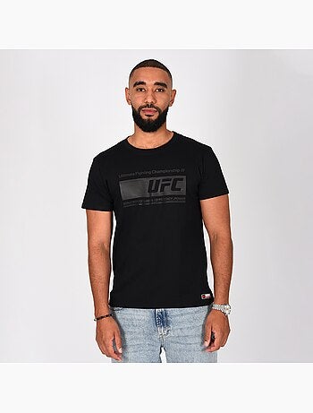 T-shirt ufc preto homem look desporto street preto