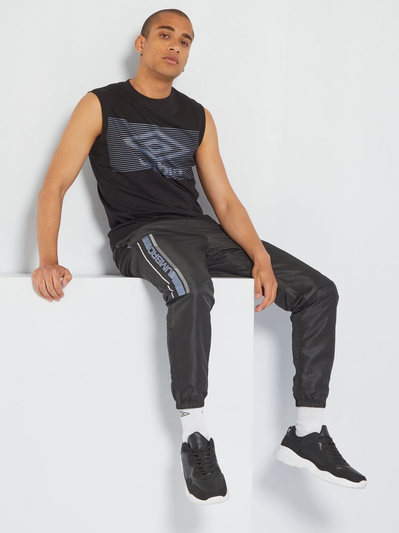 T-shirt 'Umbro' em algodão PRETO - Kiabi