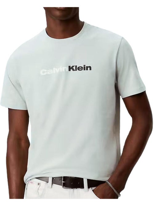 T-Shirt Verde Claro Calvin Klein Jeans para Homem - Kiabi T-Shirt Verde Claro Calvin Klein Jeans para Homem - Kiabi