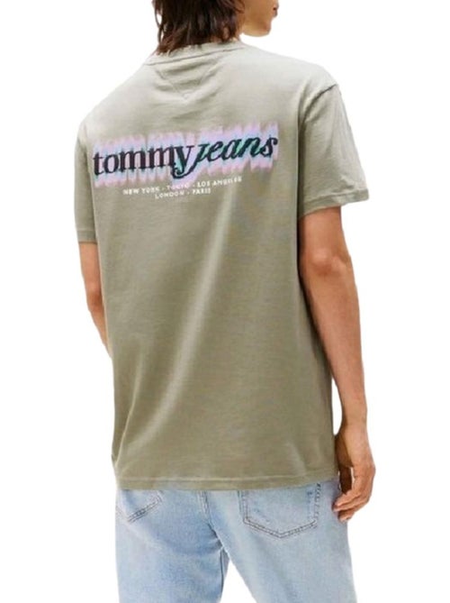 T-shirt Verde Tommy Hilfiger Tjm Reg Blur Script para Homem - Kiabi T-shirt Verde Tommy Hilfiger Tjm Reg Blur Script para Homem - Kiabi