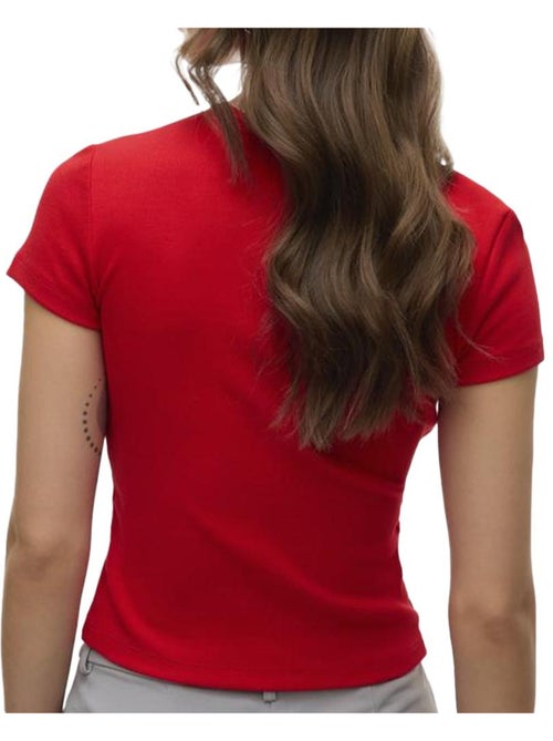 T-shirt Vermelha Feminina Vero Moda Chloe - Kiabi T-shirt Vermelha Feminina Vero Moda Chloe - Kiabi