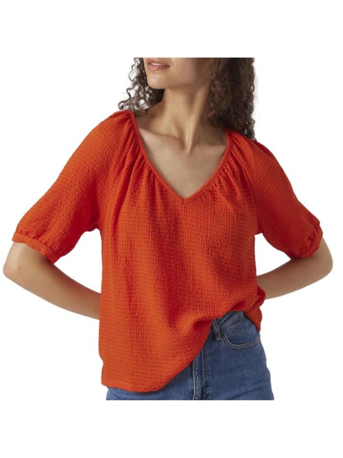 T-shirt Vermelha Vero Moda Kassi para Mulher - Kiabi T-shirt Vermelha Vero Moda Kassi para Mulher - Kiabi