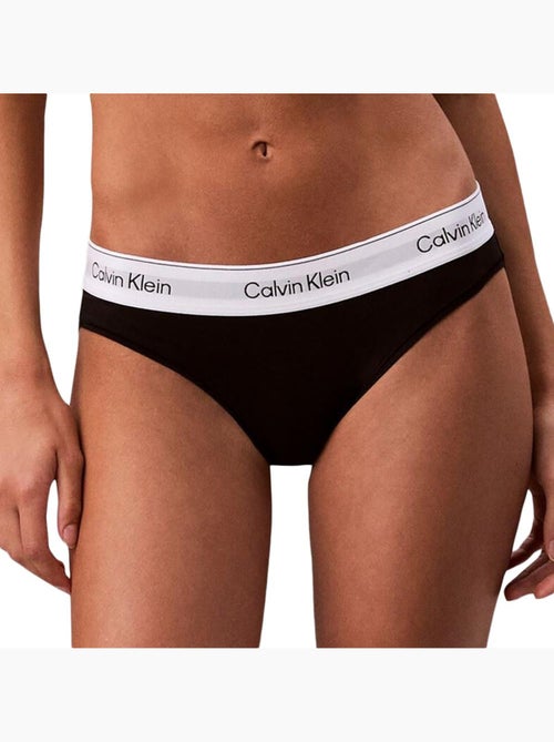 Tanga biquíni calvin klein jeans preto para mulher - Kiabi Tanga biquíni calvin klein jeans preto para mulher - Kiabi