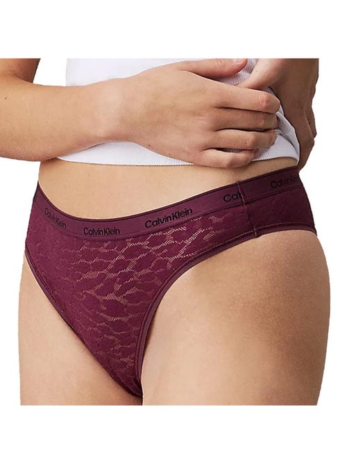 Tanga Brasileira Violeta Calvin Klein Jeans para Mulher - Kiabi Tanga Brasileira Violeta Calvin Klein Jeans para Mulher - Kiabi