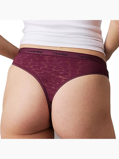 Tanga Brasileira Violeta Calvin Klein Jeans para Mulher - Kiabi Tanga Brasileira Violeta Calvin Klein Jeans para Mulher - Kiabi