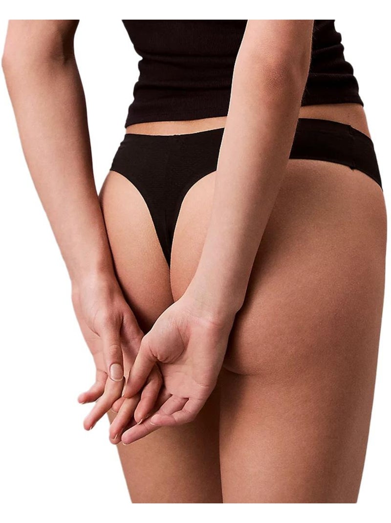 Tanga Calvin Klein Jeans String Noir para Mulher 000QF7983E Preto - Kiabi