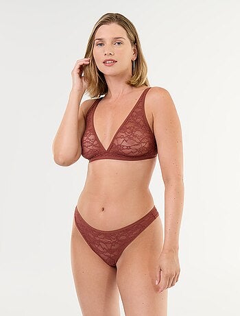 Tanga de renda vazada