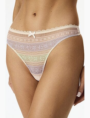 Tanga rendado às riscas penti