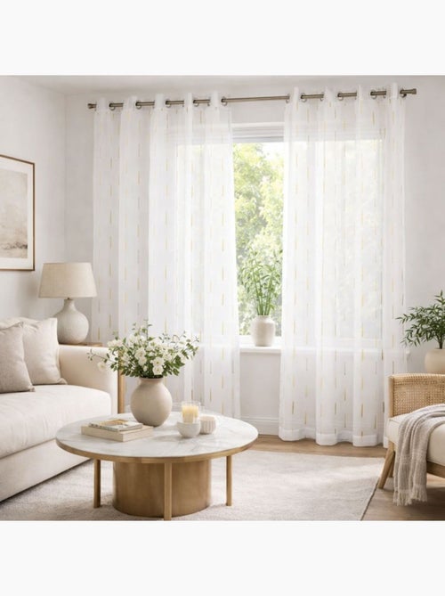 Tecido transparente claro com linhas bordadas - Kiabi Tecido transparente claro com linhas bordadas - Kiabi