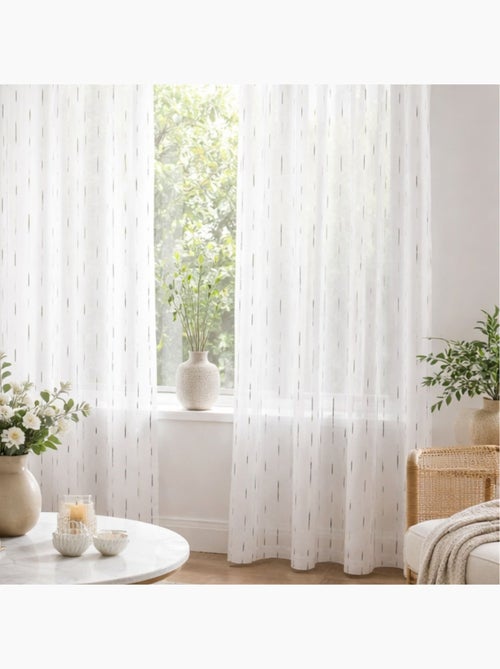 Tecido transparente claro com linhas bordadas - Kiabi Tecido transparente claro com linhas bordadas - Kiabi