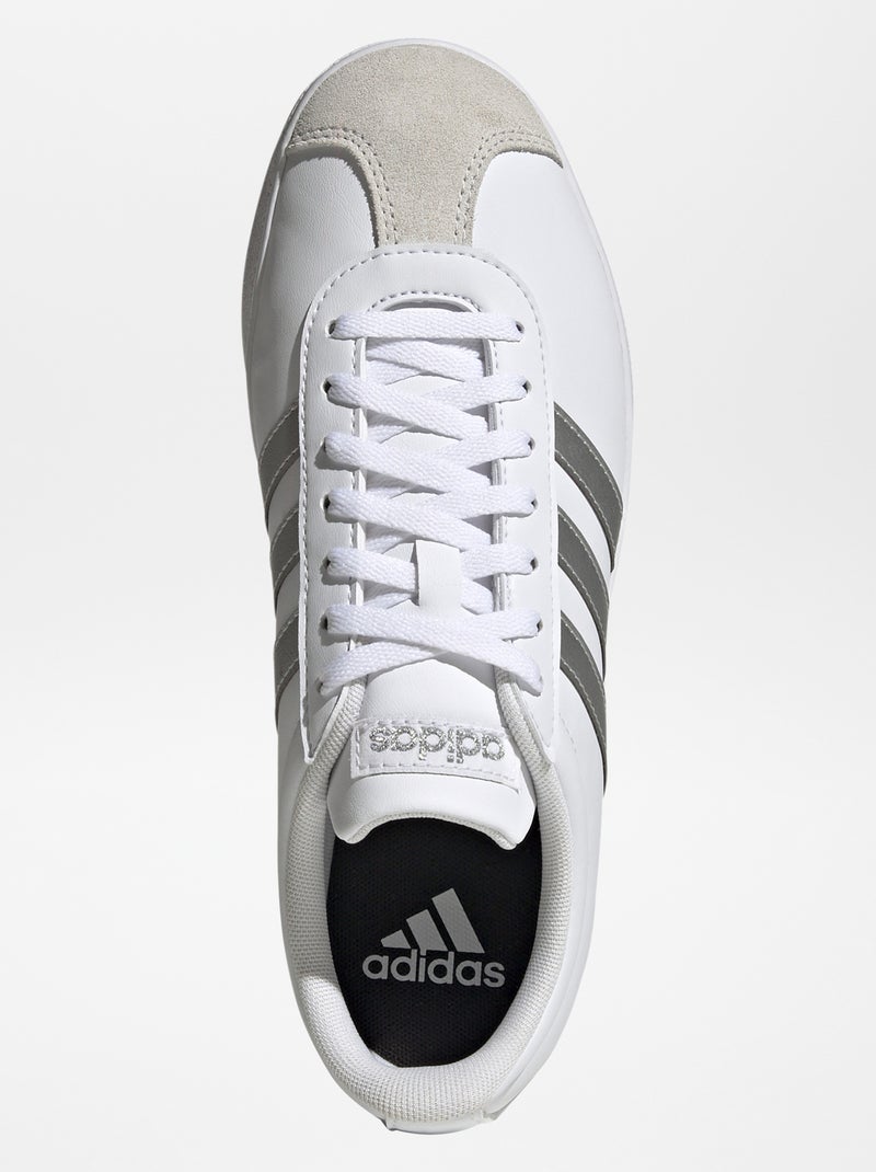 Ténis 'Adidas' com camurça sintética BRANCO - Kiabi