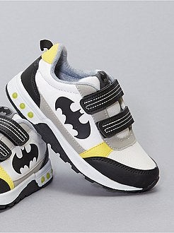 Ténis 'Batman' da 'DC Comics' com solas luminosas - Kiabi