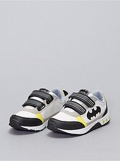 Ténis 'Batman' da 'DC Comics' com solas luminosas - Kiabi