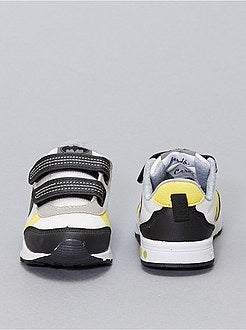 Ténis 'Batman' da 'DC Comics' com solas luminosas - Kiabi