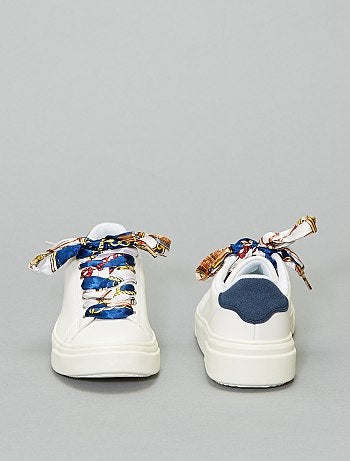 Ténis com atacadores em cetim - Kiabi