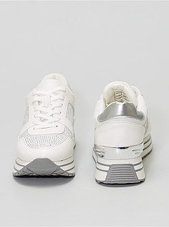 Ténis com sola grossa - Kiabi