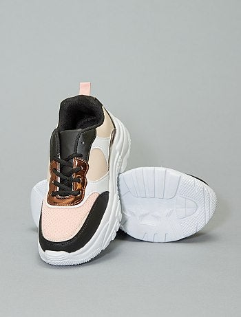 Ténis com sola grossa - Kiabi