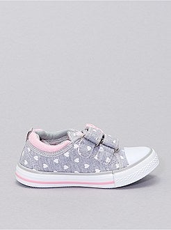 Ténis com tira de velcro estampados 'corações' - Kiabi