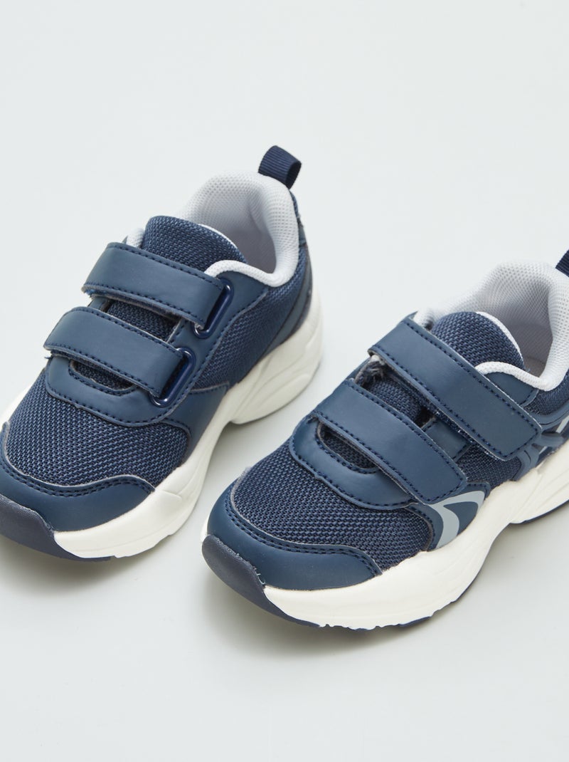 Ténis com tiras de velcro AZUL - Kiabi