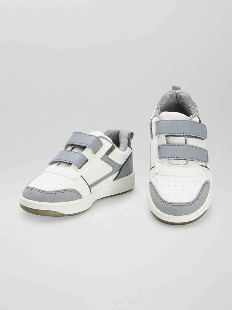 Ténis com tiras de velcro BRANCO - Kiabi