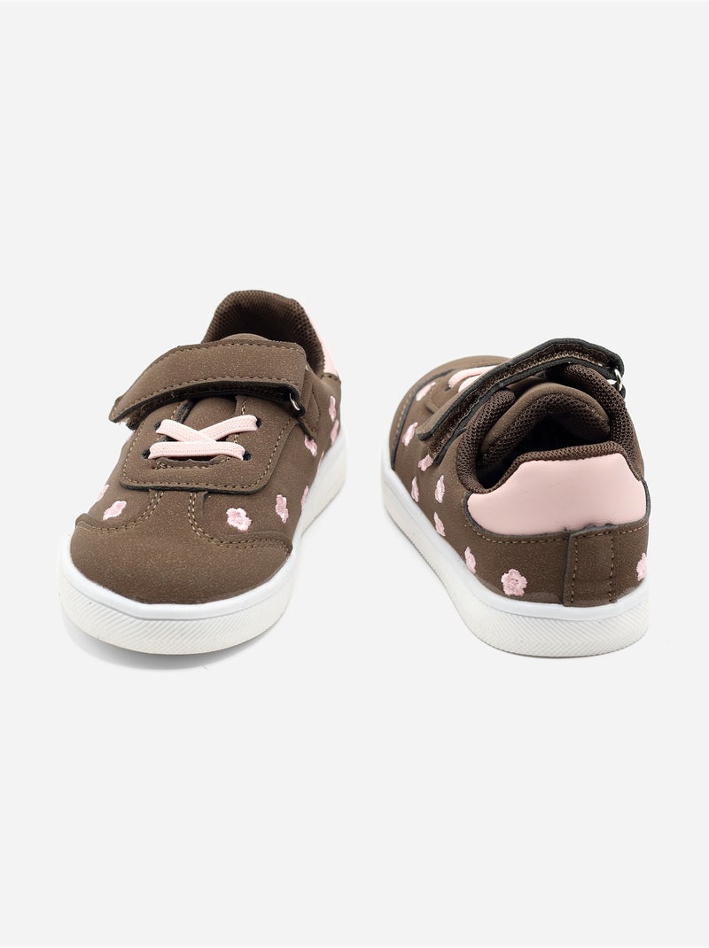 Ténis com velcro Castanho - Kiabi