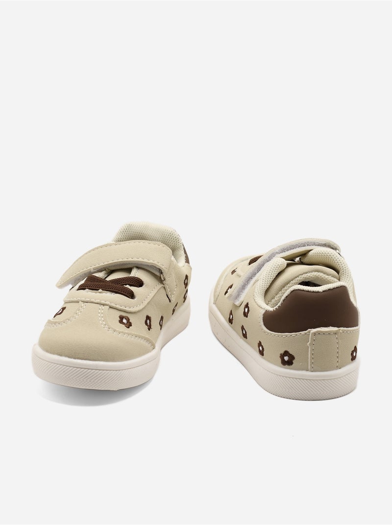Ténis com velcro Creme - Kiabi