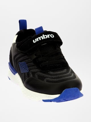 Ténis com velcro 'Umbro'