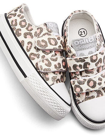 Ténis conguitos bajas leopardo