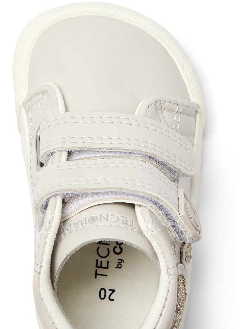 Ténis conguitos barefoot goflex Bege - Kiabi