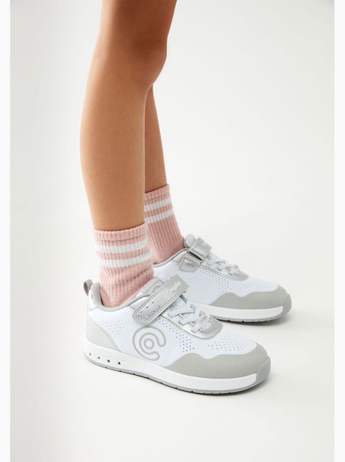 Ténis conguitos barefoot goflex luces - Kiabi
