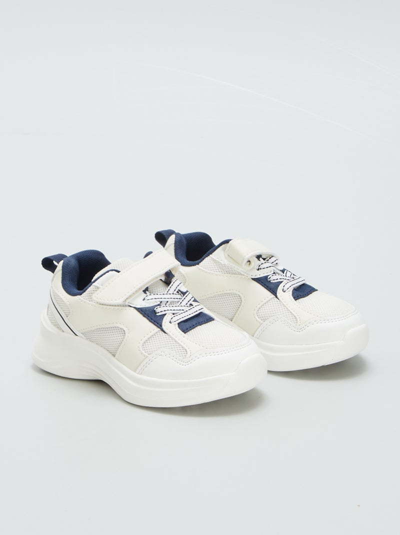 Ténis de desporto com tira de velcro BRANCO - Kiabi