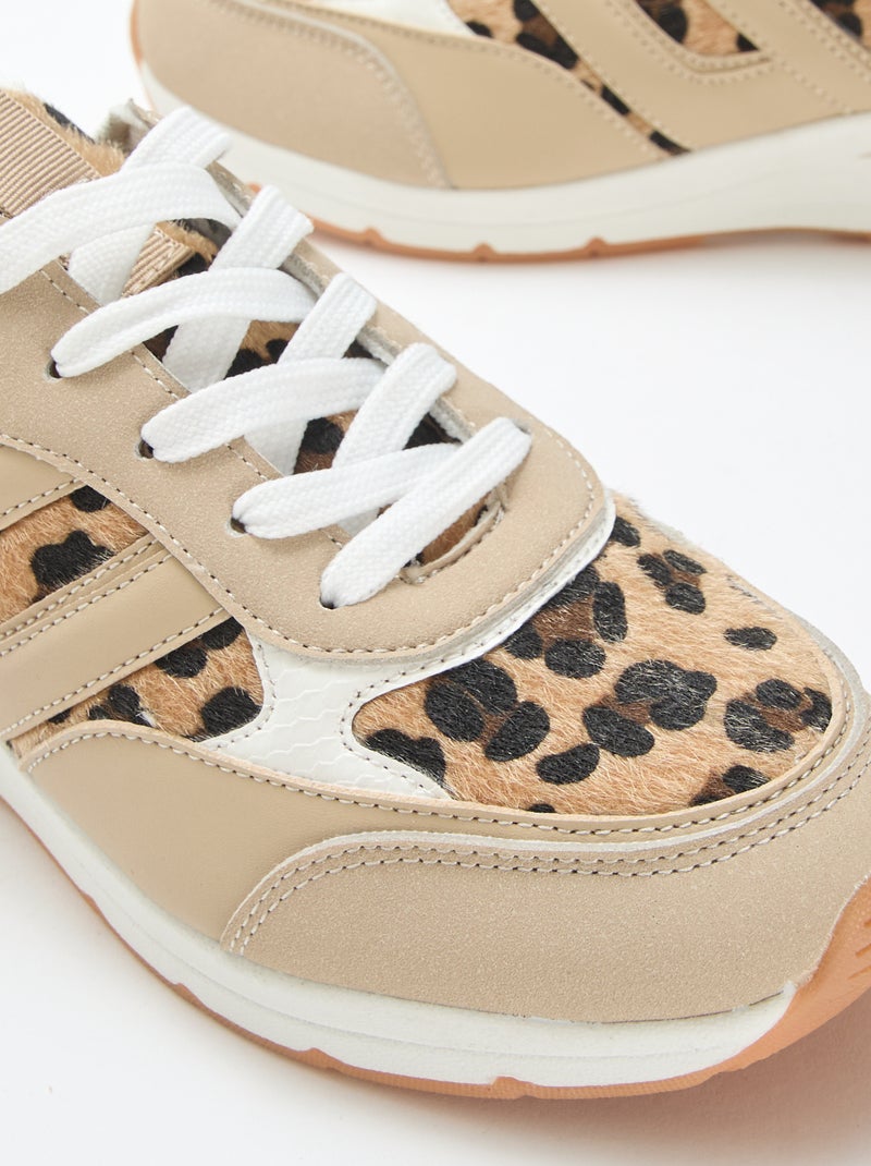 Ténis de running com estampado 'leopardo' Caqui - Kiabi