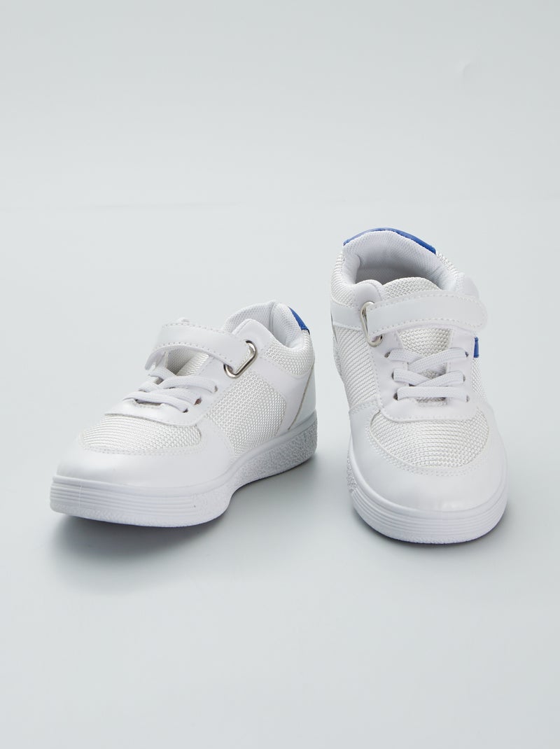 Ténis em dois materiais com velcro Branco - Kiabi
