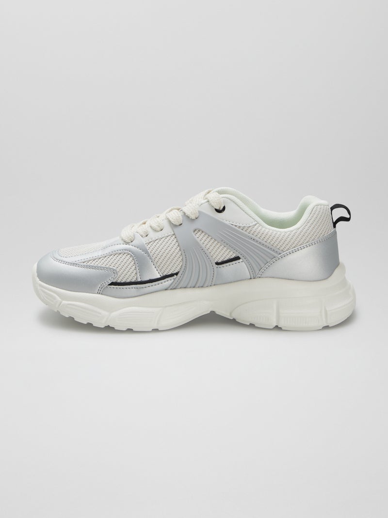 Ténis estilo corrida com sola chunky BRANCO - Kiabi