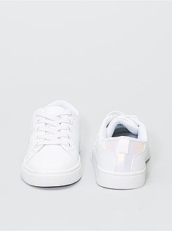 Ténis 'estrelas' com atacadores elásticos - Kiabi