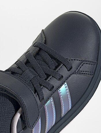 Ténis 'Grand Court' holográficos 'Adidas'
